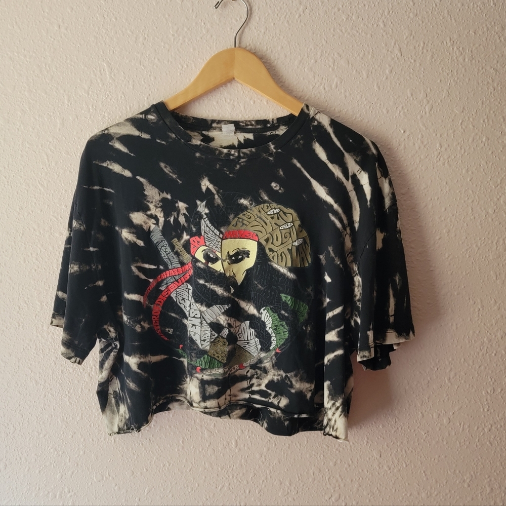 Hidden Ninja Distressed Cropped Graphic bleach dye Tee 90s Black Cream Red Y2k